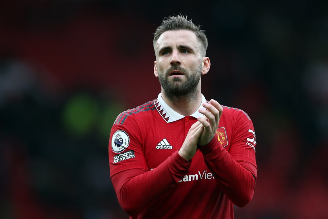 Shaw podaljšal z Manchester Unitedom