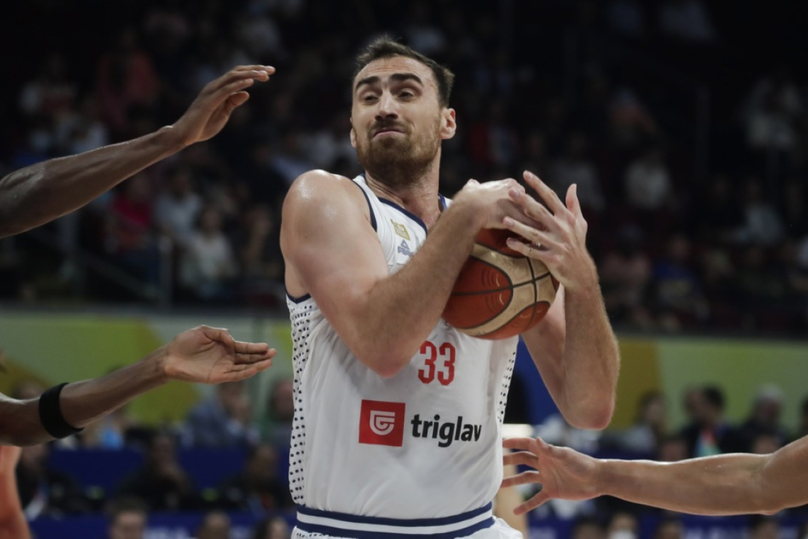 Srbija in Nemčija za prvo zlato medaljo na SP