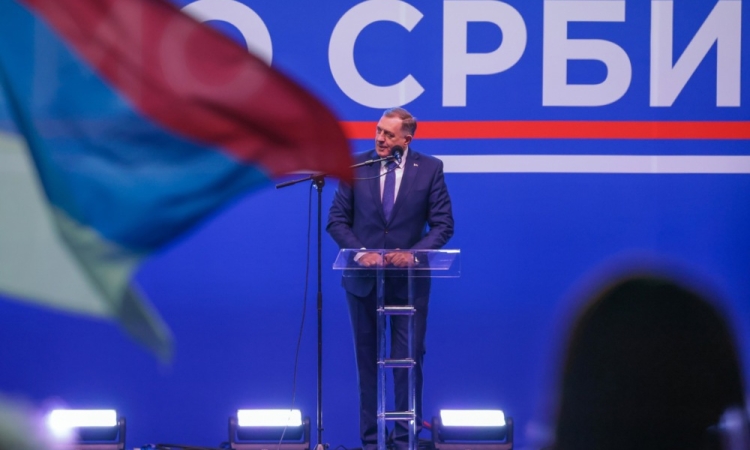 Pritožbeno sodišče potrdilo obsodbo Milorada Dodika